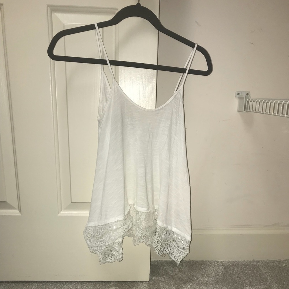 white lace trim tank top